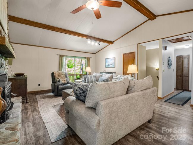 245 Chalet Rd, House other with 3 bedrooms, 3 bathrooms and null parking in Lake Lure NC | Image 8