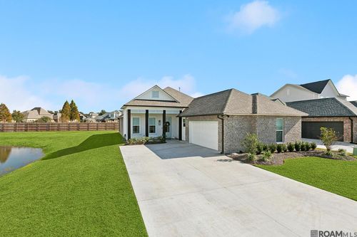 14201 Wally Way, Baton Rouge, LA, 70810-8468 | Card Image