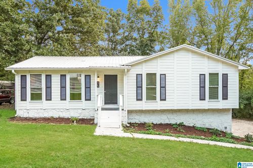5161 Briarwood Cir, PINSON, AL, 35126-2940 | Card Image