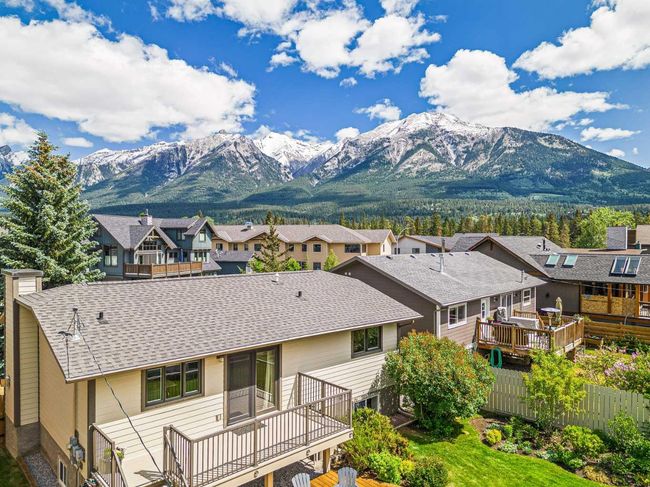 949 13 St, House other with 3 bedrooms, 2 bathrooms and 4 parking in Canmore AB | Image 41