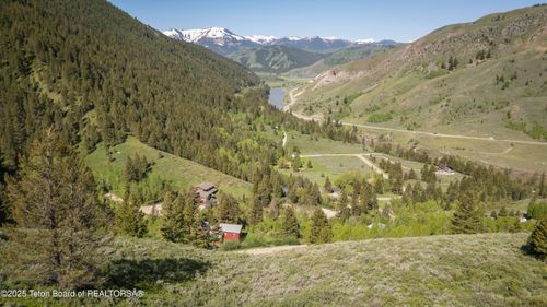 1255 Deer Creek Dr, Jackson, WY, 83001-8894 | Card Image