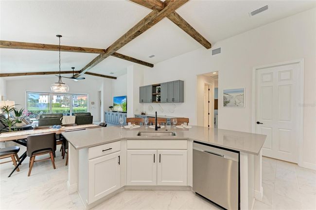 5428 Title Row Dr, House other with 3 bedrooms, 3 bathrooms and null parking in BRADENTON FL | Image 12
