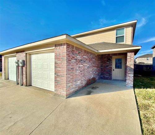 818 Parkplace Rdg, Princeton, TX, 75407-6803 | Card Image