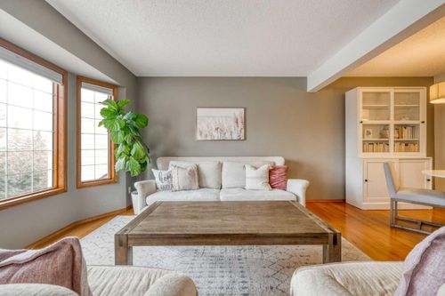 5 Patina Pt Sw, Calgary, AB, T3H3J7 | Card Image