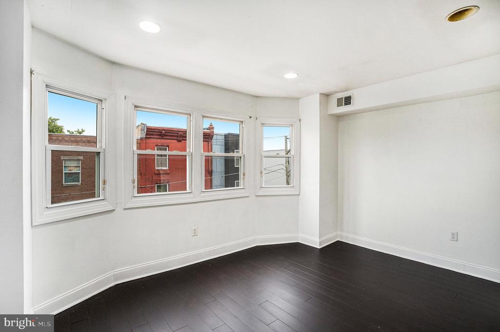 Residential Lease in PHILADELPHIA 3