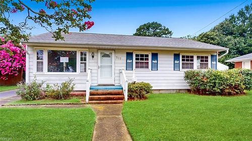307 Dover Rd, Hampton, VA, 23666-2334 | Card Image