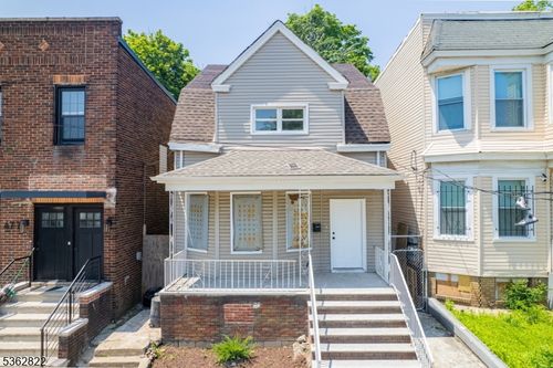 475 20th St, Irvington, NJ, 07111-4545 | Card Image