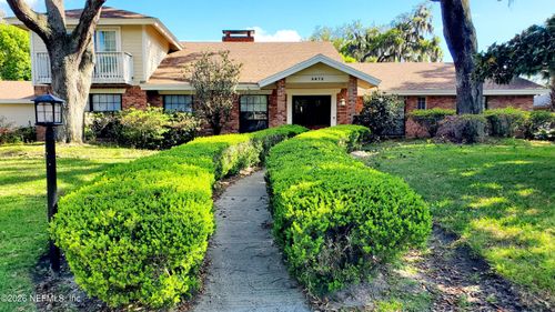 3672 Cathedral Oaks Pl N, Jacksonville, FL, 32217-4210 | Card Image