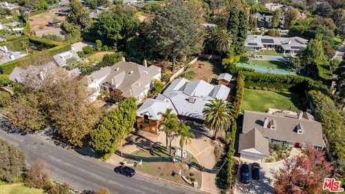 1316 Capri Dr, Pacific Palisades, CA, 90272 | Card Image