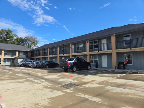 apt-10-22061 Russell Dr, New Caney, TX, 77357-5183 | Card Image