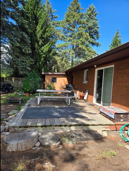 810 St Andrews Road Road, Saginaw Charter Township, MI, 48638 | Card Image