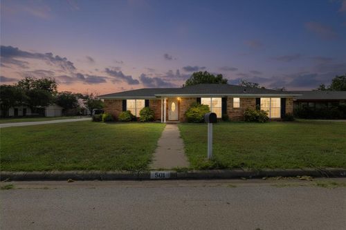501 Ne 40th Ave, Mineral Wells, TX, 76067-8349 | Card Image
