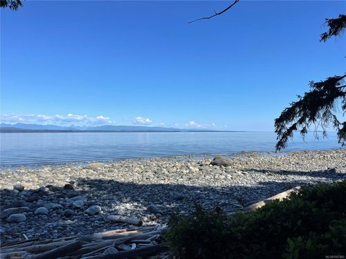 624 Wa Wa Kie Rd, Quadra Island, BC, V0P0A8 | Card Image