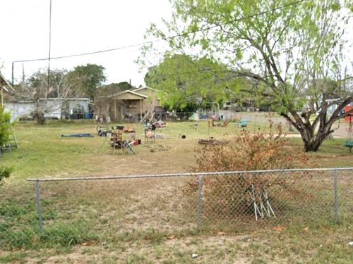 221 N 29th Avenue, Edinburg, TX, 78542 | Card Image