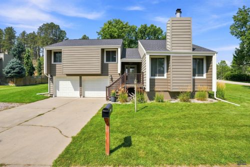 4915 Copperhill Ct, RAPID CITY, SD, 57702-4806 | Card Image