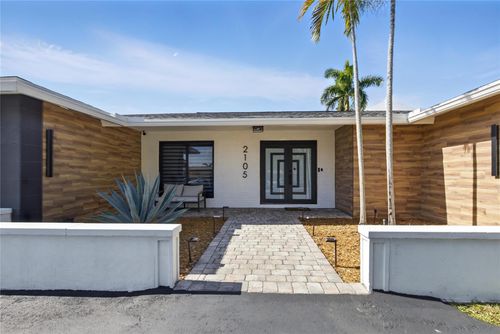 2105 Ne 62nd St, Fort Lauderdale, FL, 33308-2101 | Card Image