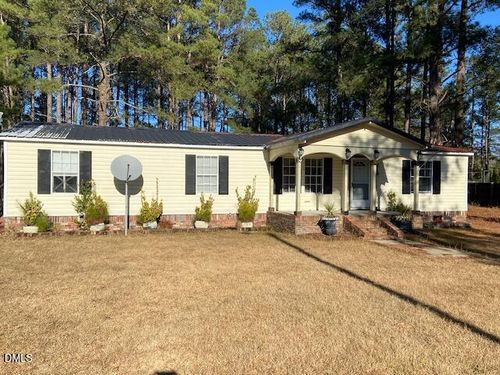 1403 Dowd Dairy Rd, White Oak, NC, 28399-9702 | Card Image