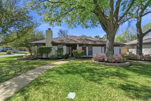 4914 Spring Creek Rd, Arlington, TX, 76017-2245 | Card Image