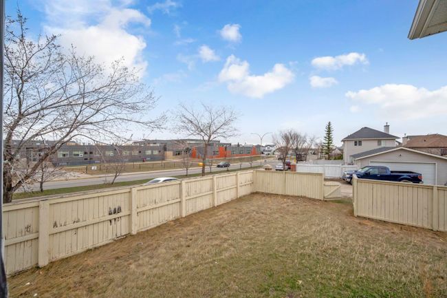 286 Covepark Way Ne, Home with 3 bedrooms, 2 bathrooms and 3 parking in Calgary AB | Image 33