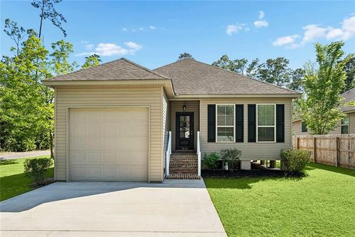 1616 Orleans St, Mandeville, LA, 70448-3949 | Card Image