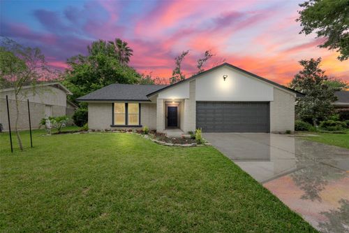 16230 Dunmoor Dr, Houston, TX, 77059-3902 | Card Image