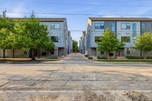 502-427 W 10th Street Street, Dallas, TX, 75208 | Card Image