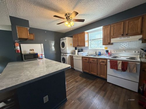 1504-15 S Shafer St, Athens, OH, 45701-2781 | Card Image