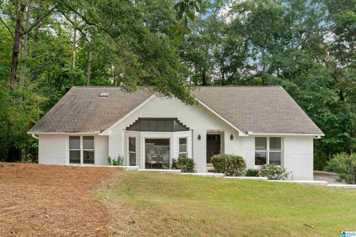 6767 Remington Cir, Hoover, AL, 35124-3111 | Card Image
