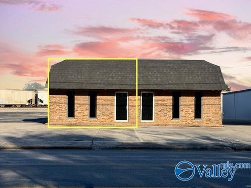 1402 Central Parkway Se, Decatur, AL, 35601 | Card Image