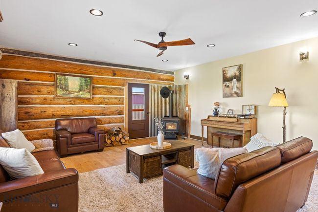 17 Texs Loop, House other with 4 bedrooms, 3 bathrooms and null parking in Alder MT | Image 21