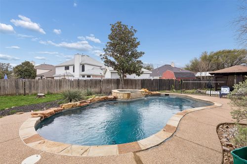 5076 Blanco Dr, Haltom City, TX, 76137-5546 | Card Image