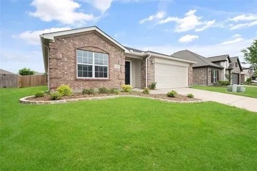 1404 Swan Ridge Dr, Sherman, TX, 75092-8412 | Card Image