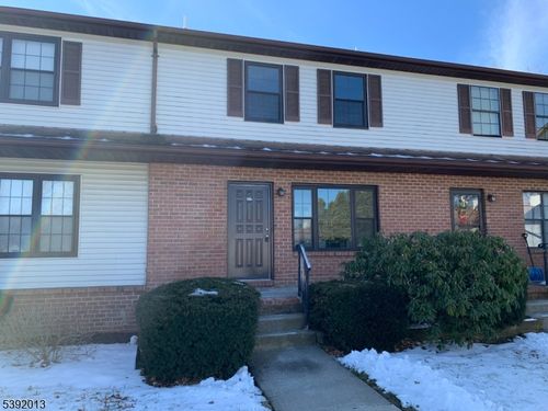 185 Cynthia Dr, Hackettstown, NJ, 07840-3735 | Card Image