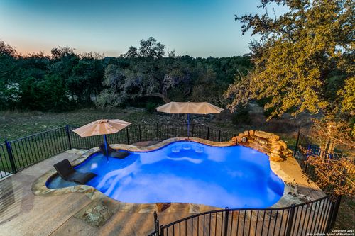 755 Panorama Pt, Canyon Lake, TX, 78133-5434 | Card Image