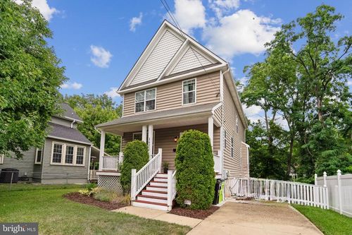 3602 Taylor St, BRENTWOOD, MD, 20722-1320 | Card Image