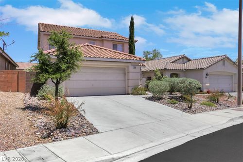 3244 Little Stream St, Las Vegas, NV, 89135-2204 | Card Image