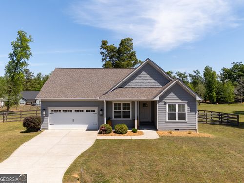 520 N Point Cir, Hartwell, GA, 30643-5072 | Card Image