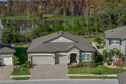 19493 Leonard Rd, Lutz, FL, 33558-5566 | Card Image