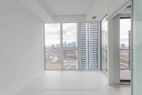 2001-19 Western Battery Rd, Toronto, ON, M6K0E3 | Card Image