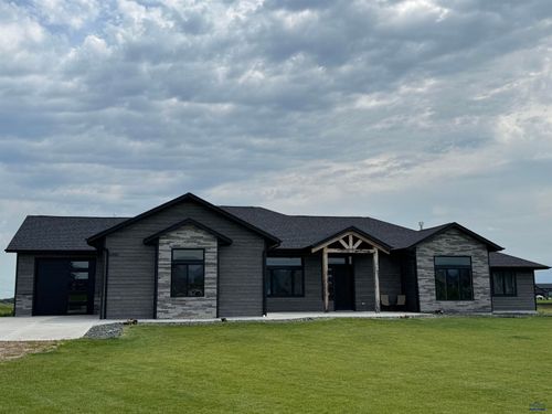 16850 Willow Wood Rd, Piedmont, SD, 57769-7382 | Card Image