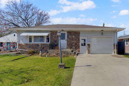 319 Morris St, Joliet, IL, 60436-1233 | Card Image