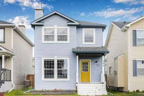 137 Covepark Cres Ne, Calgary, AB, T3K5X7 | Card Image