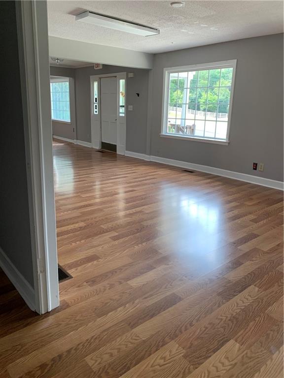 Commercial Lease in Roswell 5