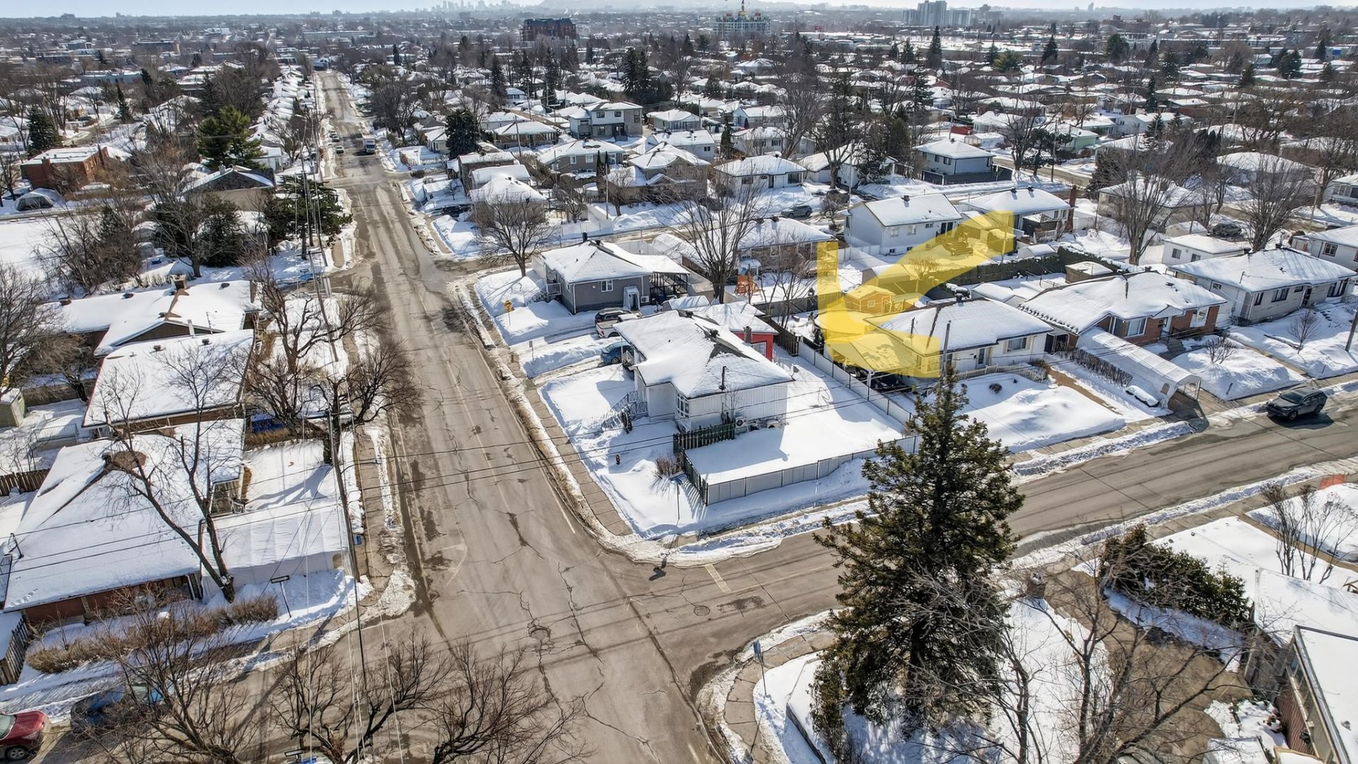 Residential in Laval (Saint-Vincent-de-Paul) 2