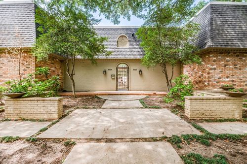 256-5323 Fleetwood Oaks Avenue, Dallas, TX, 75235 | Card Image