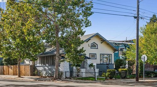 1801 Wood St, Alameda, CA, 94501-2239 | Card Image