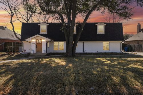 3303 Cottonwood Dr, Flower Mound, TX, 75028-3913 | Card Image