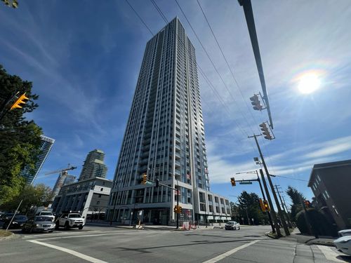 206-6468 Willingdon Avenue, Burnaby, BC, V5H0L3 | Card Image