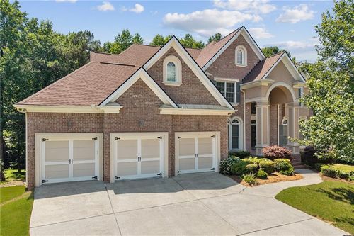 2905 Ivy Hill Dr, Buford, GA, 30519-8227 | Card Image