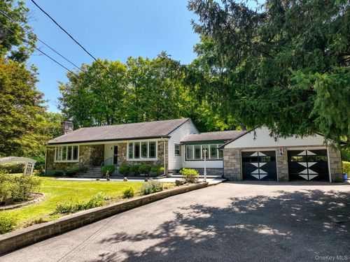 7 Old Mine Rd, Brewster, NY, 10509-2139 | Card Image